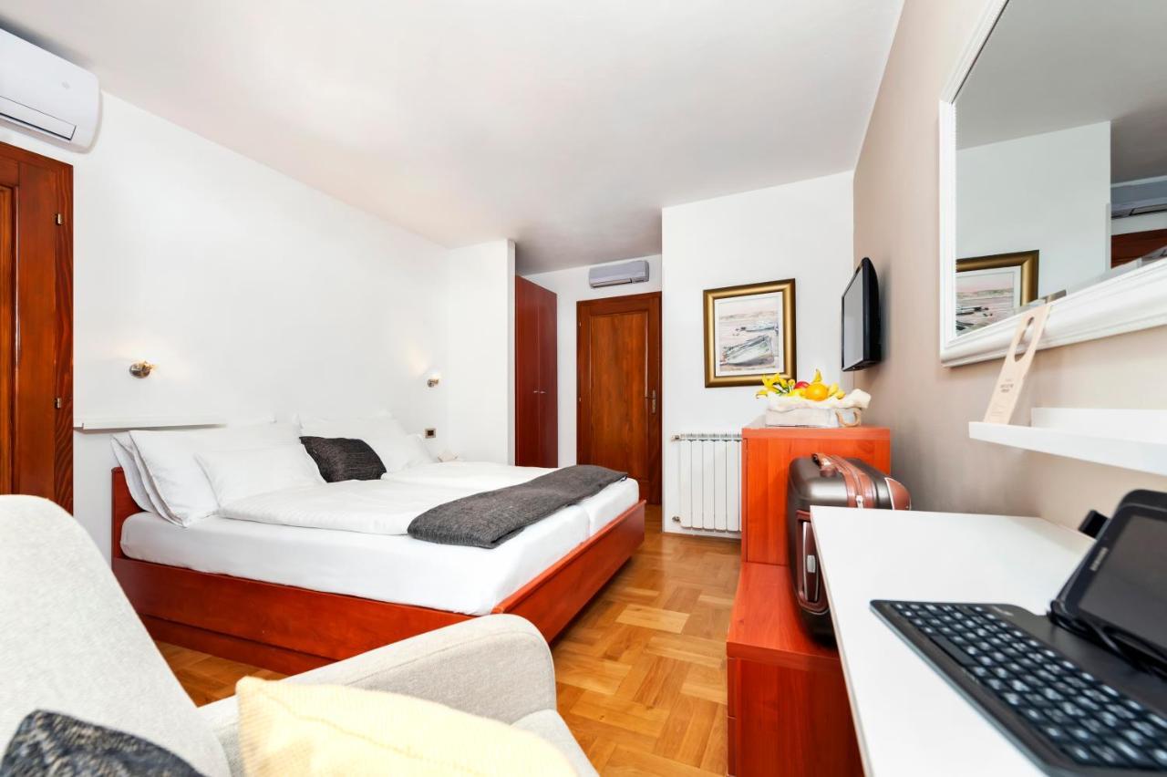 Villa Milli B&B Ρόβινι Εξωτερικό φωτογραφία