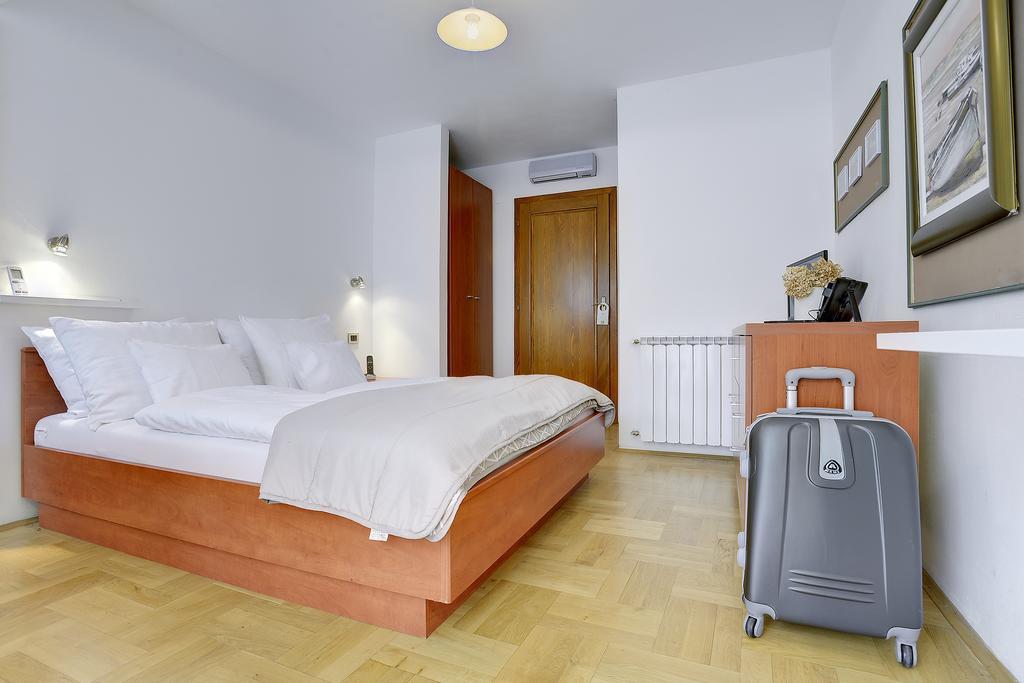 Villa Milli B&B Ρόβινι Εξωτερικό φωτογραφία